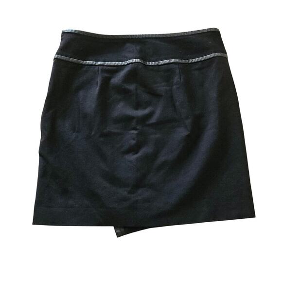 White House Black Market Mock Wrap Black Skirt Faux Leather Trim Size 6 - Picture 2 of 6
